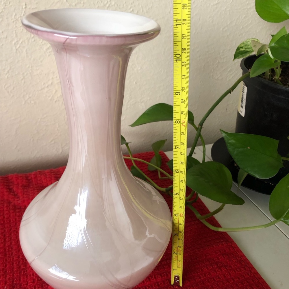 Vintage Pink Iridescent Luster Art Glass Vase - Picture 9 of 11